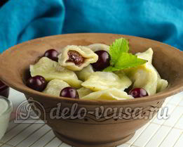 Вареники с вишней