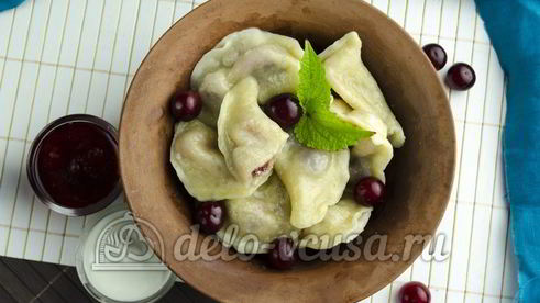 вареники с вишней