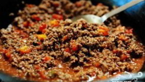 жаркое из говядины с фасолью и помидорами