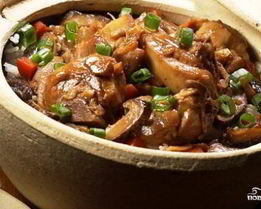 Жаркое из кролика в горшочках