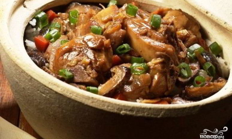 Рецепт жаркого из кролика в горшочках