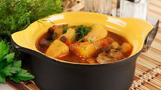 Жаркое из свинины с картофелем