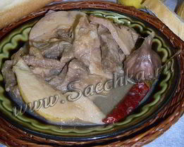 Жаркое с айвой