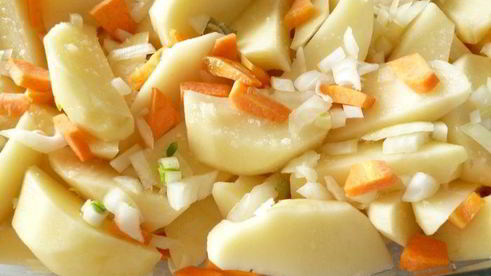 жаркое со свиными ребрышками в пикантном маринаде