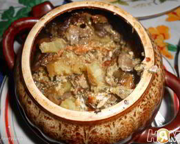 Жаркое в горшочках