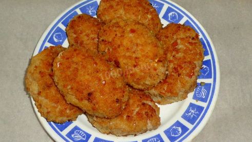 мясные зразы с луком и яйцом