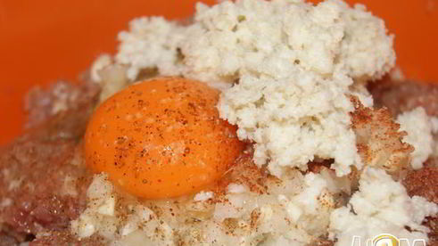 мясные зразы с яичным блинчиком