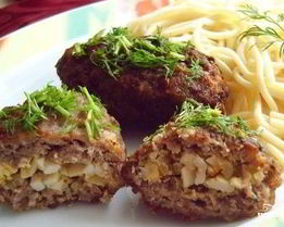 Зразы с яйцом и луком