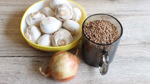 гречка с грибами и луком в мультиварке