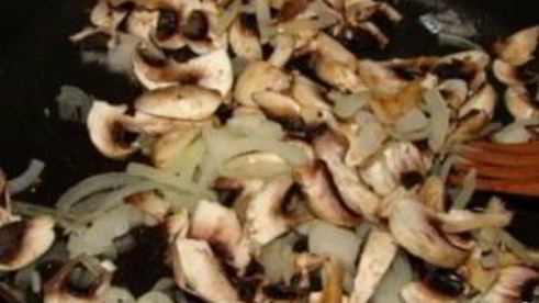 гречка с грибами в горшочке