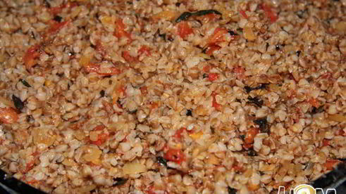 гречневая каша с томатами по-итальянски