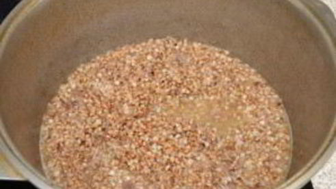 гречневая каша с тушенкой