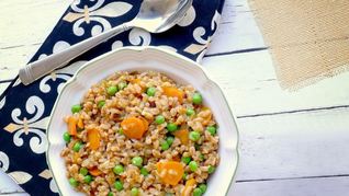 Каша из фарро с овощами