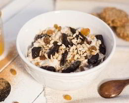 Каша овсяная с сухофруктами