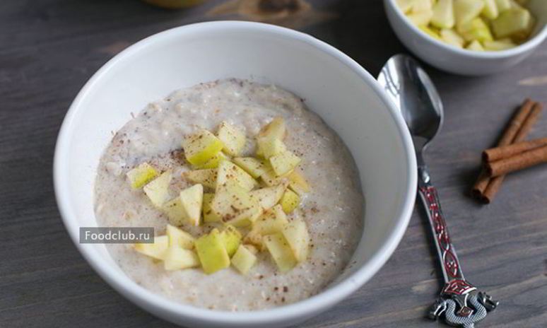 Рецепт овсяной каши с яблоками и корицей