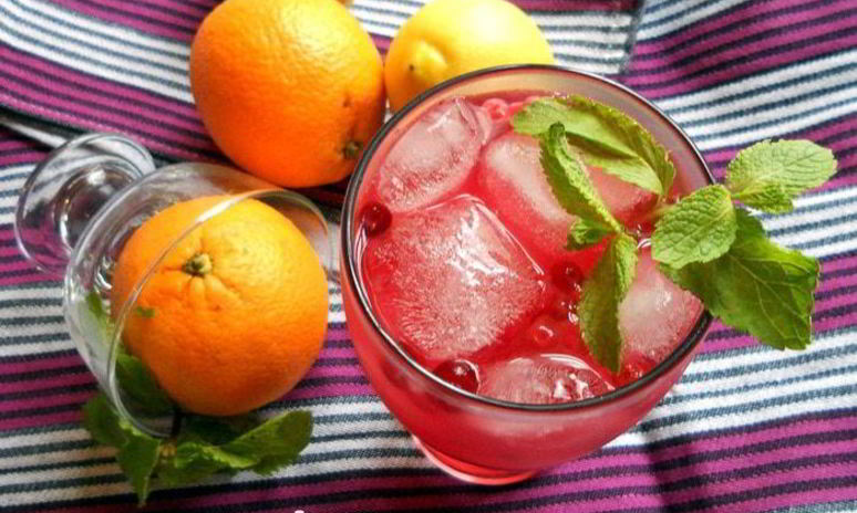 Рецепт апельсинова-брусничного холодный чай с мятой