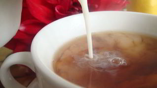 Чай с молоком