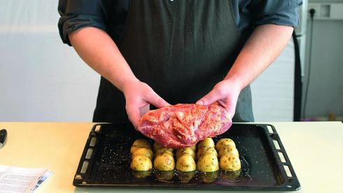 горячая буженина из свиной шейки