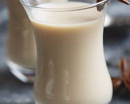 Пряный чай с молоком