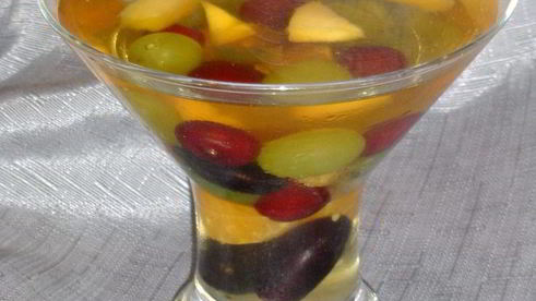 коктейль из яблочного и виноградного сока