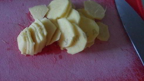 имбирный лимонад с яблоками и лимонами