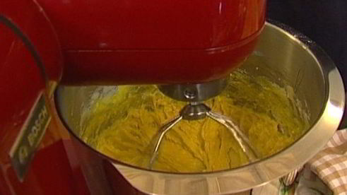 ромовые бабы с апельсиновым сиропом