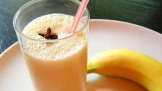 Банановый смузи на кефире