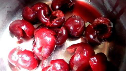 черешневый смузи с авокадо