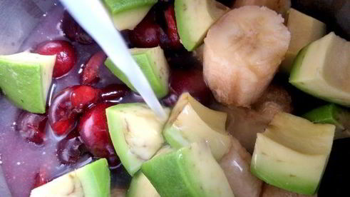 черешневый смузи с авокадо