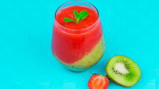 Ледяной двухслойный смузи