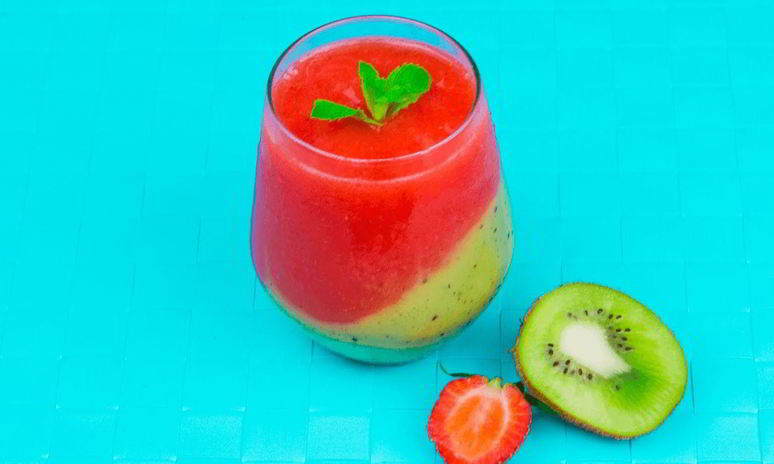 Рецепт ледяного двухслойного смузи