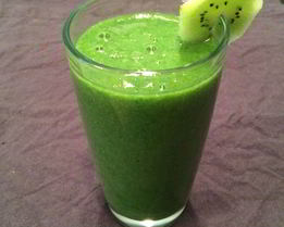 Смузи из фейхоа со шпинатом