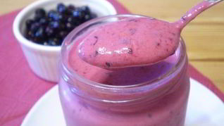 Смузи из замороженных ягод