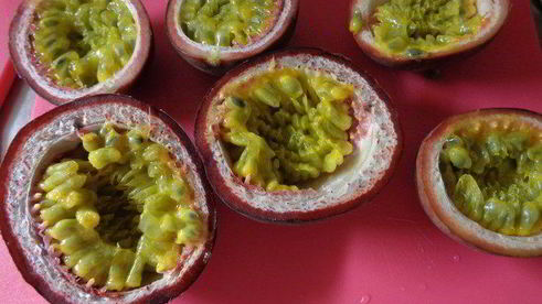 смузи маракуйя-банан-кокос