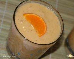 Смузи с хурмой и бананами