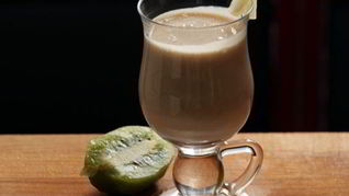 Смузи с яблоком и бананом