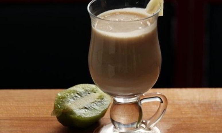 Рецепт смузей с яблоком и бананом