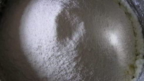 творожные булочки с мятным сиропом