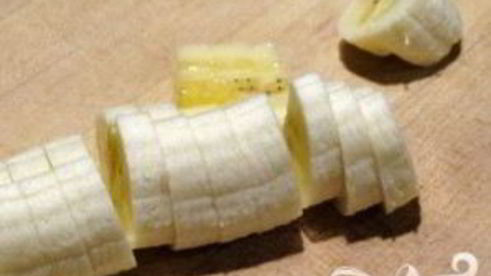 витаминный напиток из апельсина и миндаля