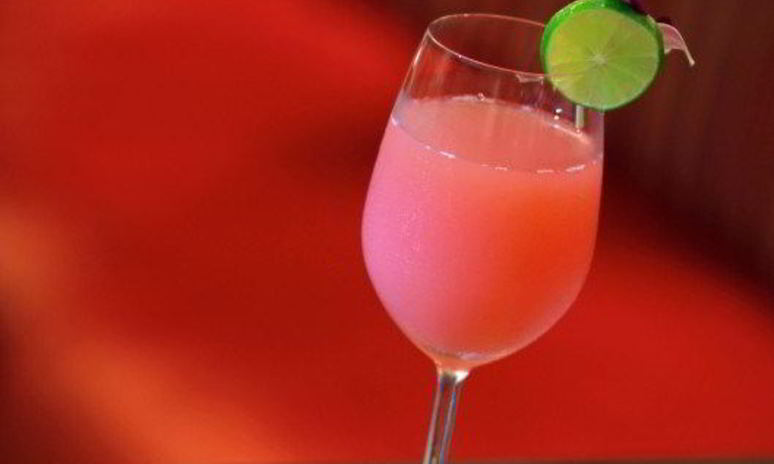 Рецепт ягодно-бананового пунш