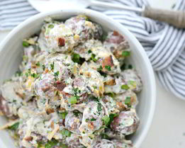 Салат из картофеля и бекона