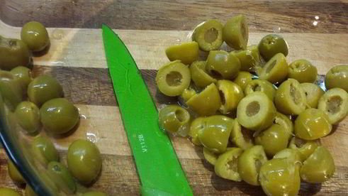 салат из картофеля с оливками