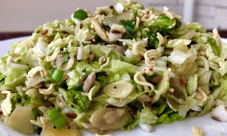 Рецепт хрустящего салата с мивиной
