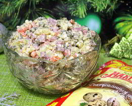 Салат Оливье с ветчиной