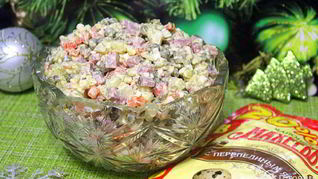 Салат Оливье с ветчиной