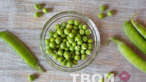 острый салат с огурцами