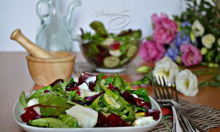 Рецепт рыбного салата со свекольным желе