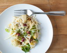 Салат из сельдерея корневого