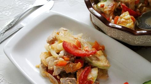 мясо свинина под шубой в духовке