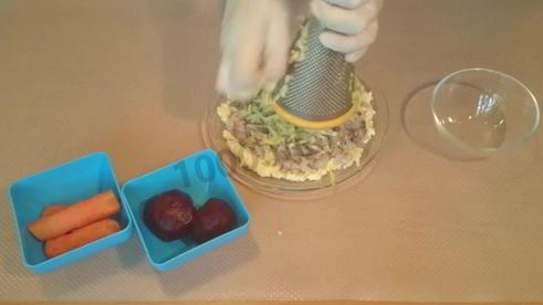 сельдь под шубой с яблоком